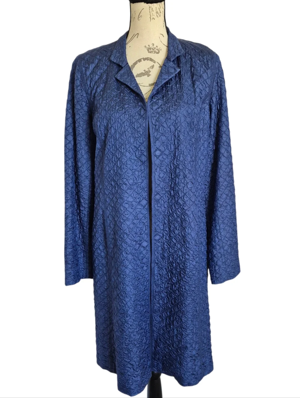 Eileen Fisher Quilted Crinkled Silk, Midi Trench Evening Coat in Blue
